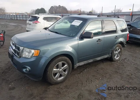 2012 Ford Escape Xlt z USA, uszkodzony, nr VIN 1FMCU9DG2CKB76081